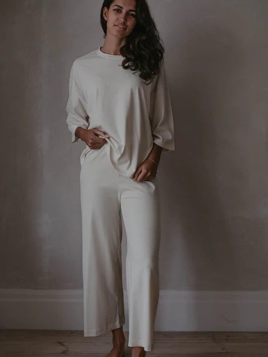 The Oversized Tee - Women`s - Undyed