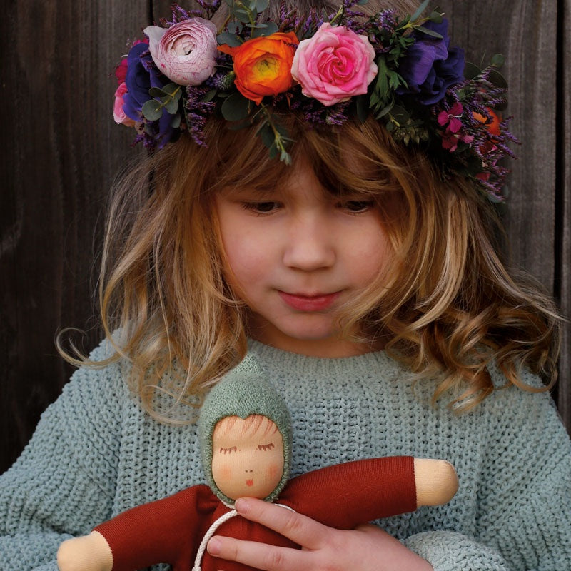 Valnøttbaby beige 22cm