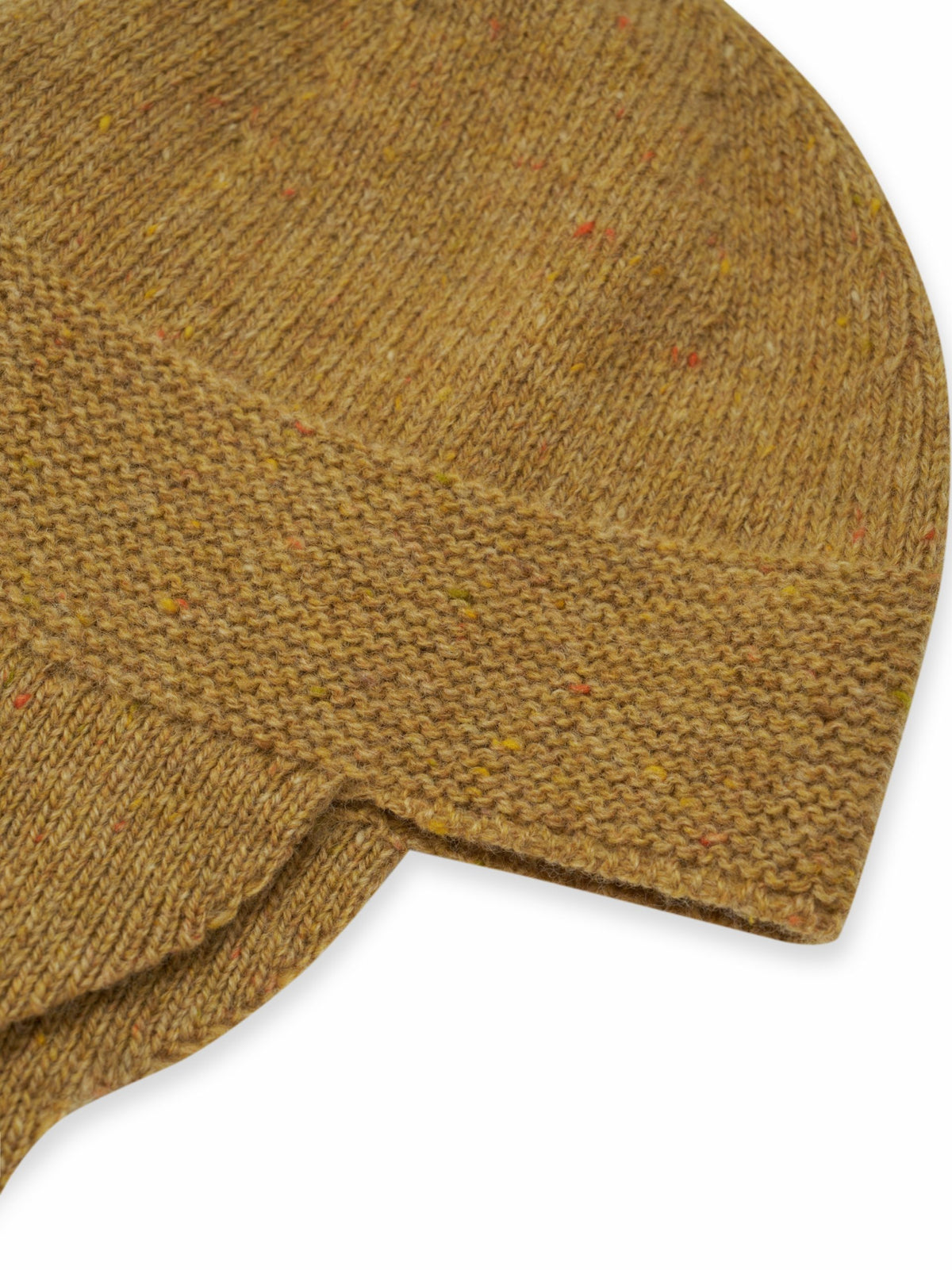 COCOON CONTRAST TASSEL HAT
